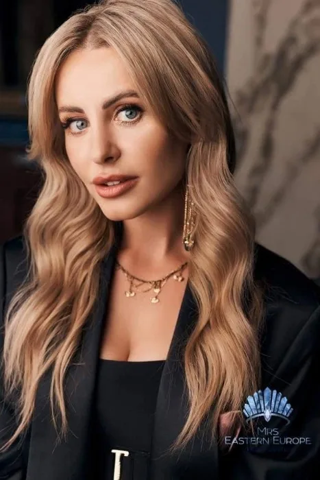 Mrs Ukraine Universe